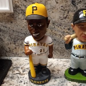 3 Pittsburgh Pirates bobbleheads